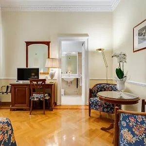 *** Otel Cellini İtalya